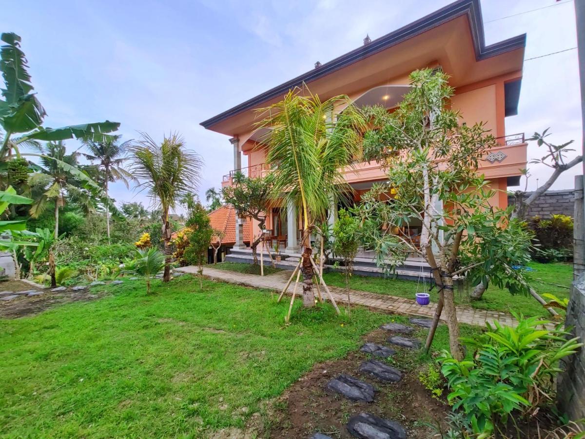 Gusti Rai House Hotel อูบุด ภายนอก รูปภาพ