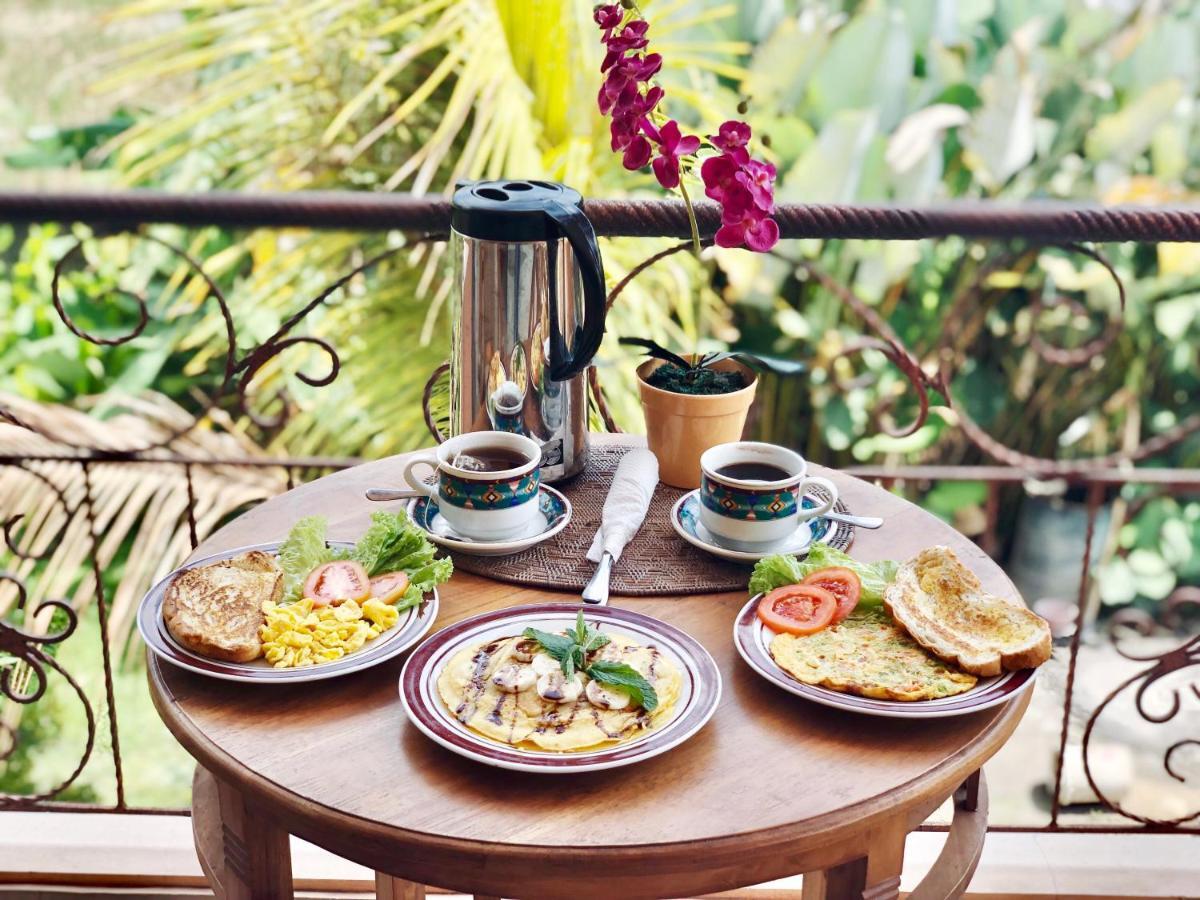 Gusti Rai House Hotel อูบุด ภายนอก รูปภาพ