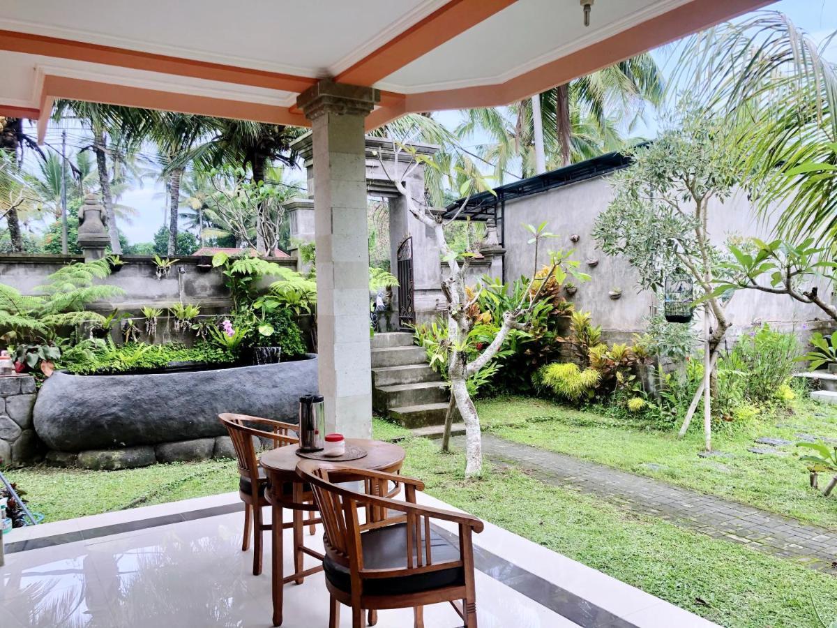 Gusti Rai House Hotel อูบุด ภายนอก รูปภาพ